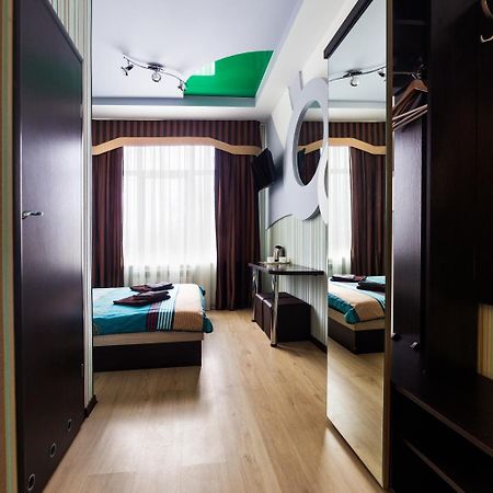 Snooker Hotel Lviv Exterior photo